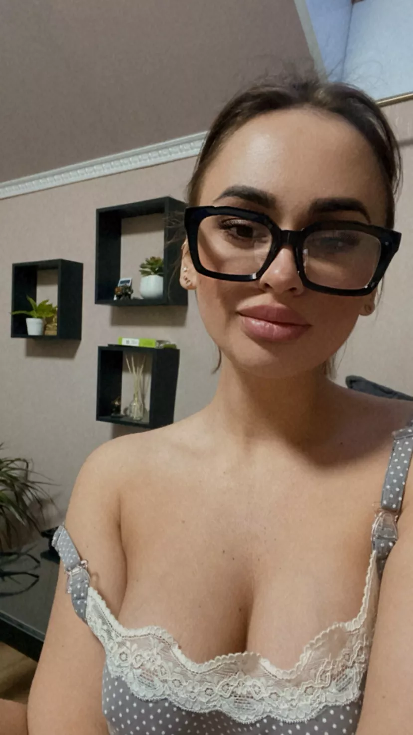 Яна