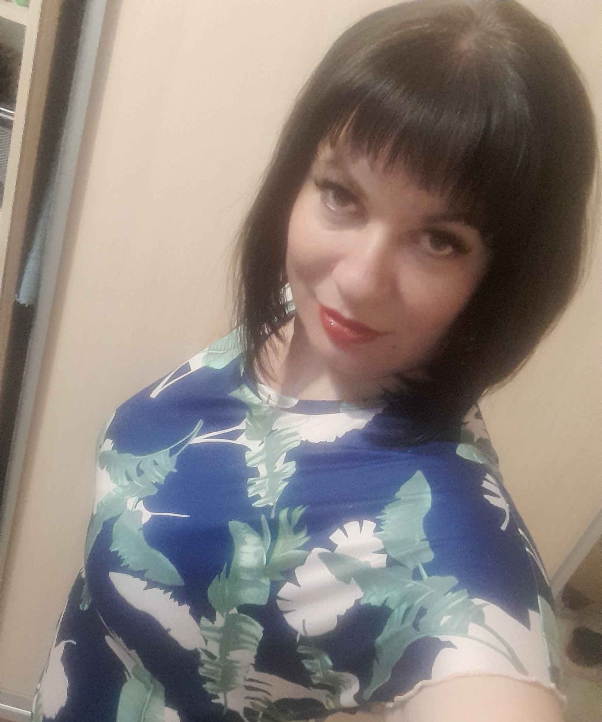 Надюша 