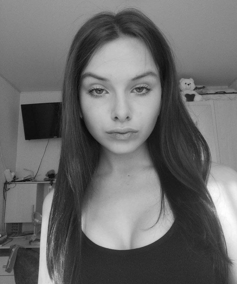 Полина
